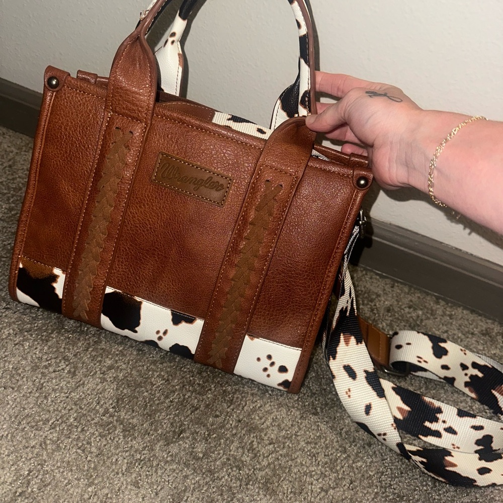 Wrangler Two-Tone Brown and White Satchel
